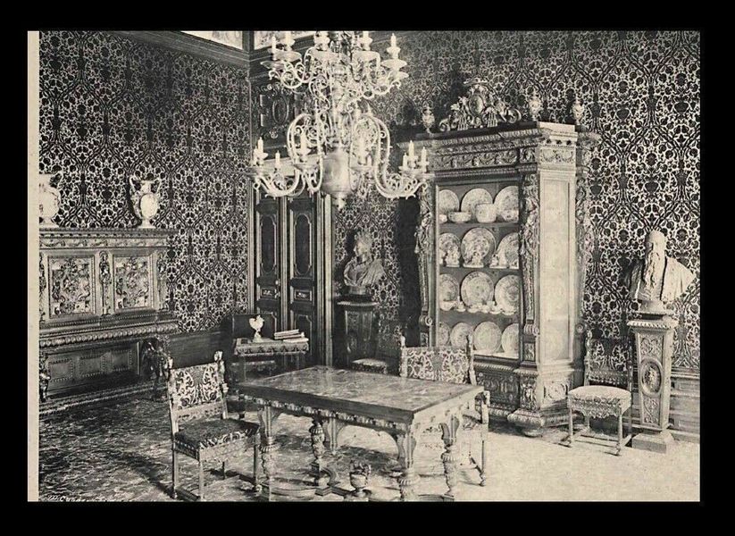 Rare moses michelangelo guggenheim & pauly cie et venice antique carved armoire – A rare vintage treasure