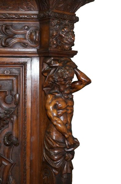 Rare moses michelangelo guggenheim & pauly cie et venice antique carved armoire – A rare vintage treasure