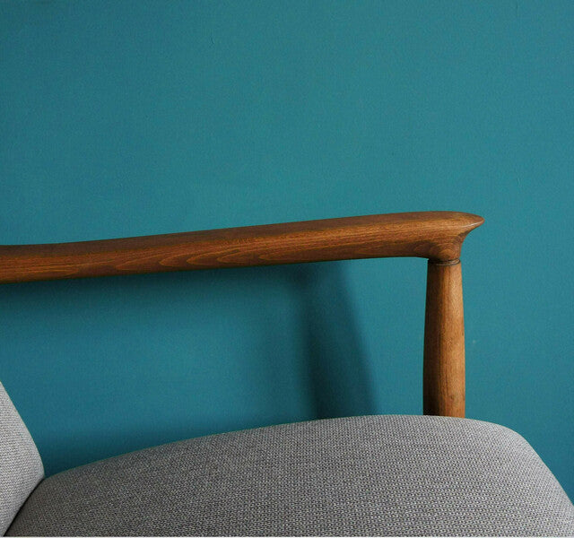 The pari of  vintage armchair form mid century designed by edmund homa and footstool, gray upholstery, restored – A rare vintage treasure